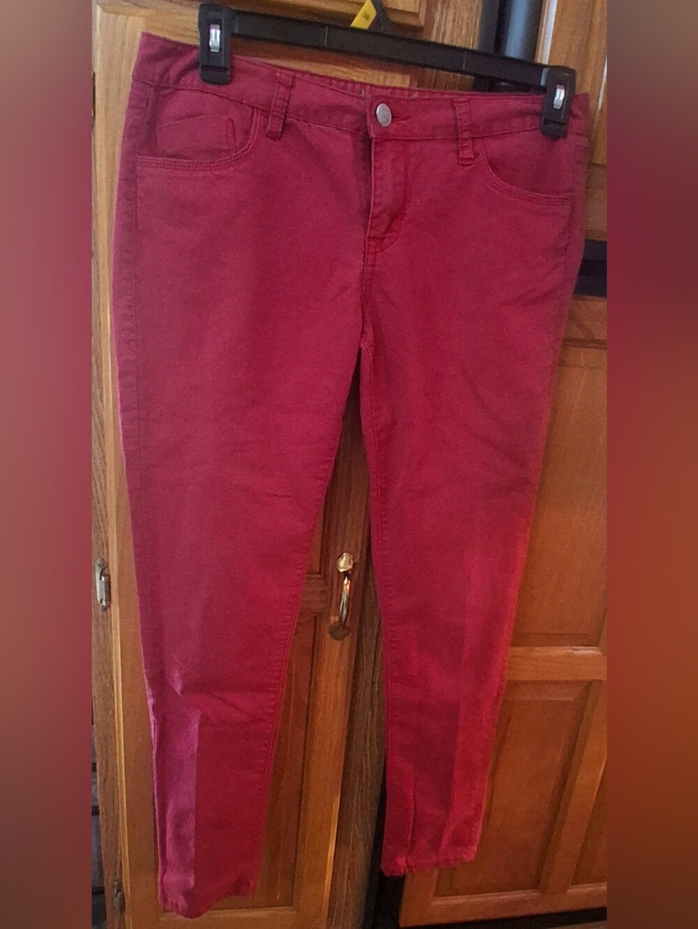 EUC American Rag Women’s Red Burgundy Skinny Jeans Denim Colorful Sz 11R